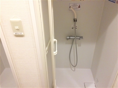 シャワー個室